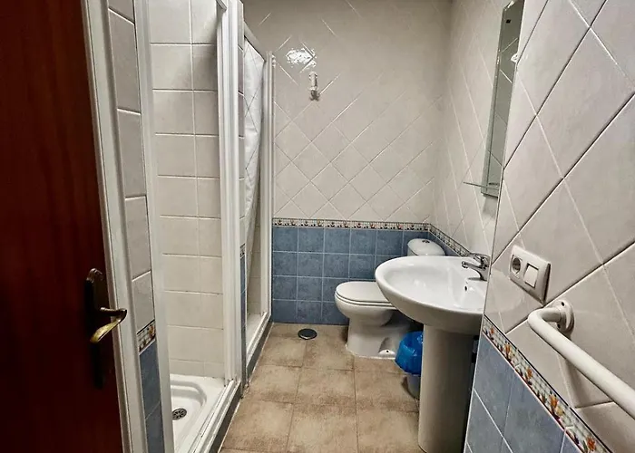 Tu En Plaza Palillero * كاديز