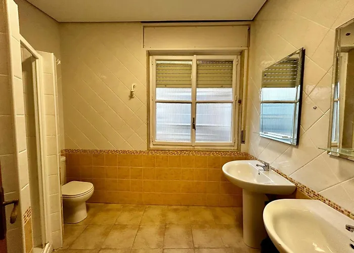 Tu En Plaza Palillero كاديز